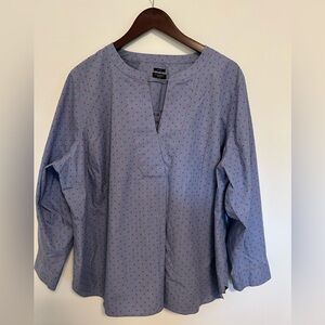 Talbots Chambray Blue Red Embroidered Polk Dot Tunic Shirt Top Large No Iron